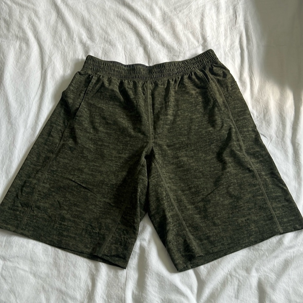 Lululemon medium shorts